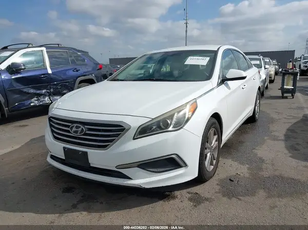 5NPE24AF7HH453959 2017 HYUNDAI SONATA - Image 2