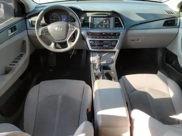 5NPE24AF7HH454805 2017 HYUNDAI SONATA - Image 8