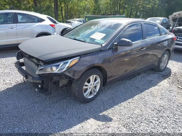 5NPE24AF7HH457607 2017 HYUNDAI SONATA - Image 2
