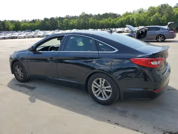 5NPE24AF7HH458529 2017 HYUNDAI SONATA - Image 2