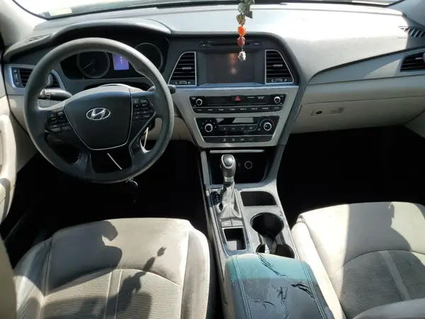 5NPE24AF7HH458529 2017 HYUNDAI SONATA - Image 8