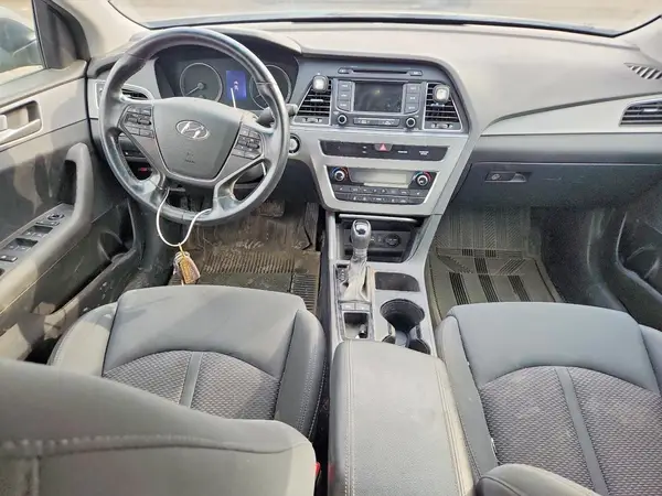 5NPE24AF7HH459390 2017 HYUNDAI SONATA - Image 8