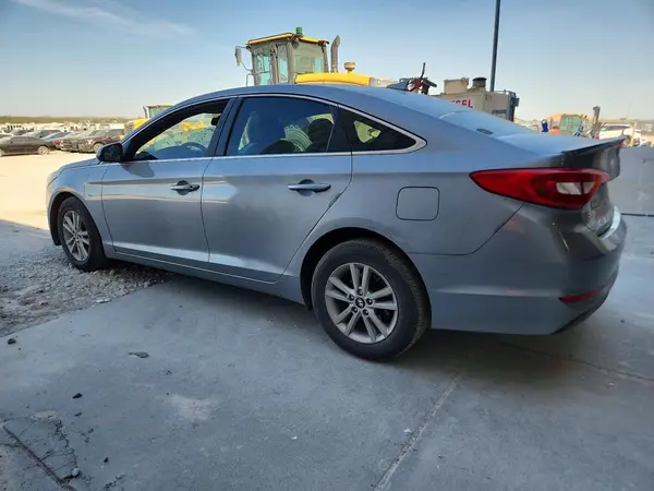 5NPE24AF7HH461236 2017 HYUNDAI SONATA - Image 2