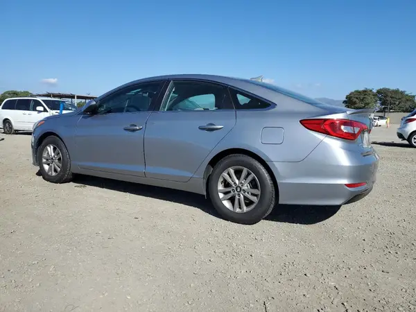 5NPE24AF7HH464976 2017 HYUNDAI SONATA - Image 2