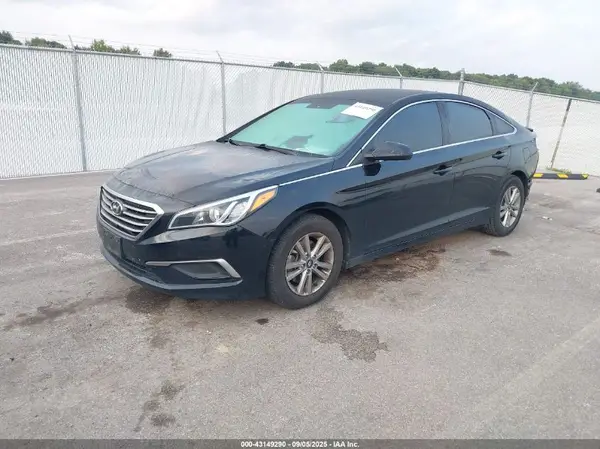 5NPE24AF7HH469742 2017 HYUNDAI SONATA - Image 2