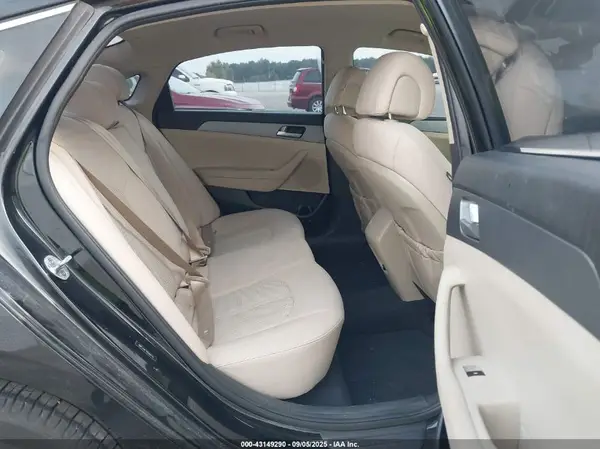 5NPE24AF7HH469742 2017 HYUNDAI SONATA - Image 8