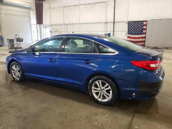 5NPE24AF7HH470843 2017 HYUNDAI SONATA - Image 2