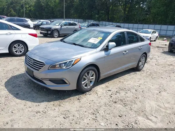 5NPE24AF7HH471426 2017 HYUNDAI SONATA - Image 2