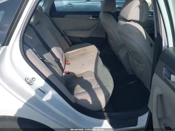 5NPE24AF7HH471930 2017 HYUNDAI SONATA - Image 8