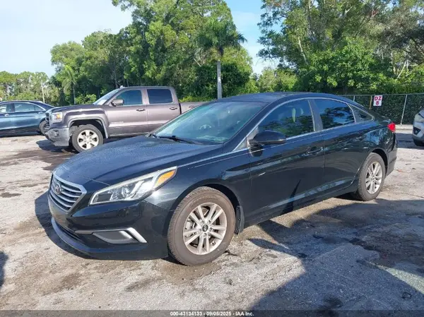 5NPE24AF7HH472947 2017 HYUNDAI SONATA - Image 2