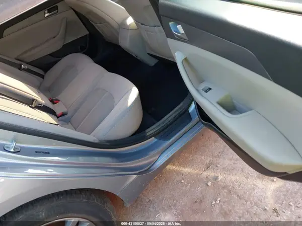 5NPE24AF7HH473273 2017 HYUNDAI SONATA - Image 8