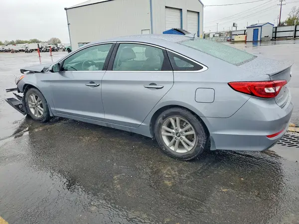 5NPE24AF7HH474861 2017 HYUNDAI SONATA - Image 2