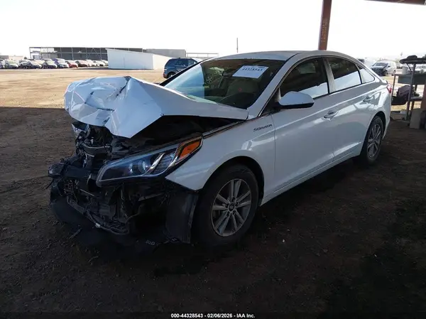 5NPE24AF7HH476304 2017 HYUNDAI SONATA - Image 2