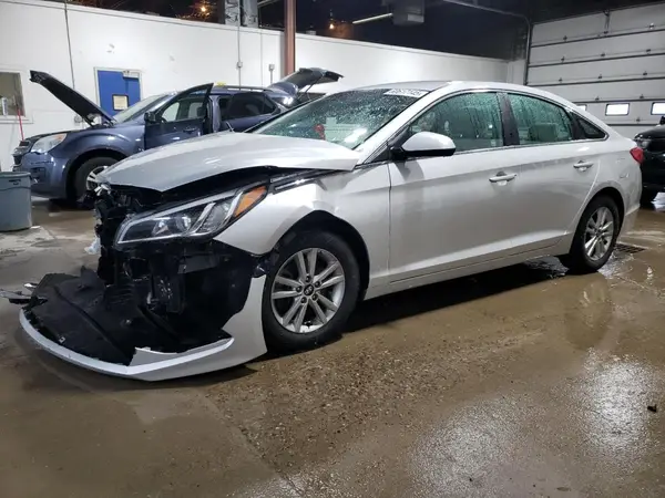 5NPE24AF7HH479042 2017 HYUNDAI SONATA - Image 1