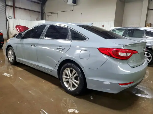 5NPE24AF7HH481583 2017 HYUNDAI SONATA - Image 2