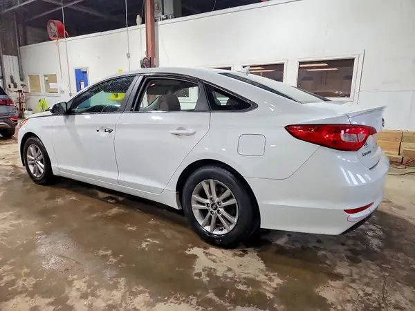 5NPE24AF7HH481793 2017 HYUNDAI SONATA - Image 2