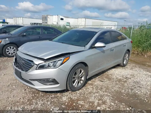 5NPE24AF7HH486525 2017 HYUNDAI SONATA - Image 2
