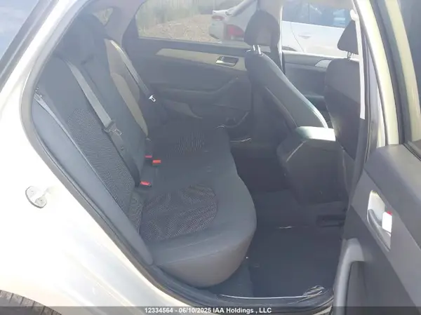 5NPE24AF7HH486525 2017 HYUNDAI SONATA - Image 8