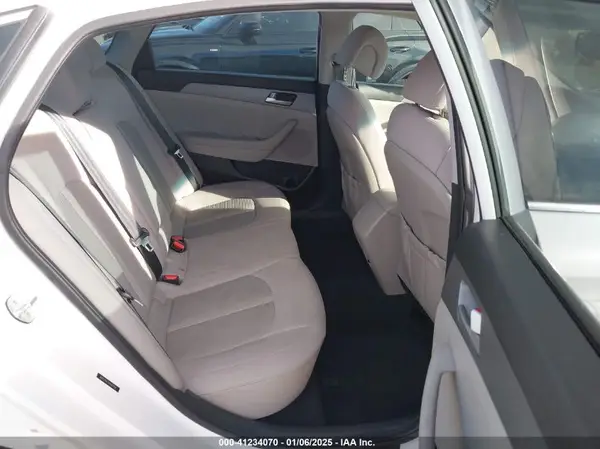 5NPE24AF7HH487156 2017 HYUNDAI SONATA - Image 8