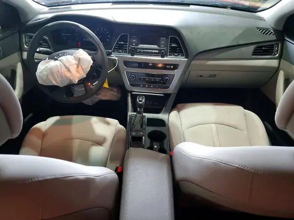 5NPE24AF7HH488453 2017 HYUNDAI SONATA - Image 8
