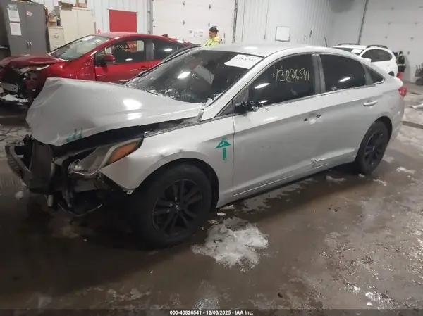 5NPE24AF7HH491966 2017 HYUNDAI SONATA - Image 2
