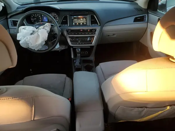 5NPE24AF7HH498769 2017 HYUNDAI SONATA - Image 8
