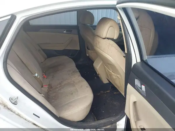 5NPE24AF7HH499906 2017 HYUNDAI SONATA - Image 8