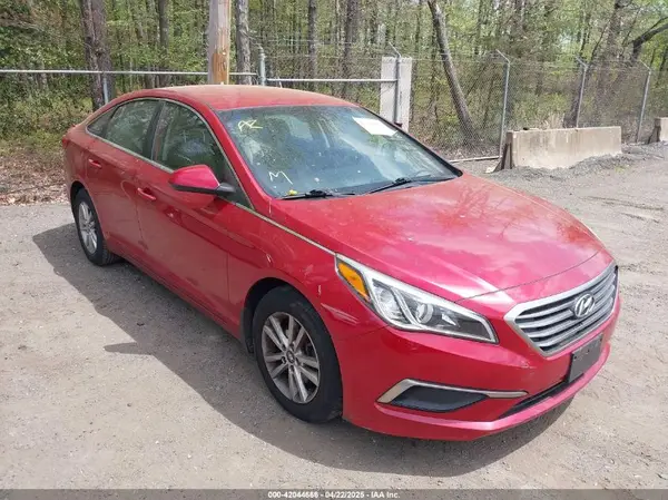 5NPE24AF7HH502559 2017 HYUNDAI SONATA - Image 1