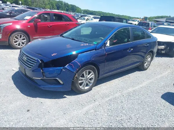5NPE24AF7HH506319 2017 HYUNDAI SONATA - Image 2