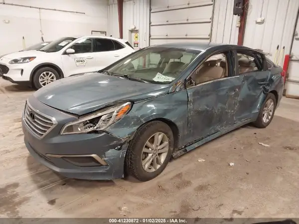 5NPE24AF7HH506837 2017 HYUNDAI SONATA - Image 2