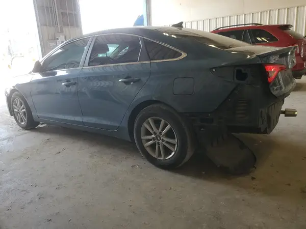 5NPE24AF7HH510211 2017 HYUNDAI SONATA - Image 2