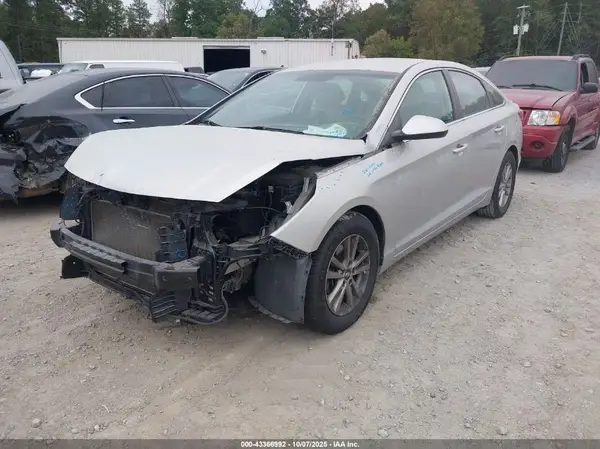 5NPE24AF7HH518759 2017 HYUNDAI SONATA - Image 2