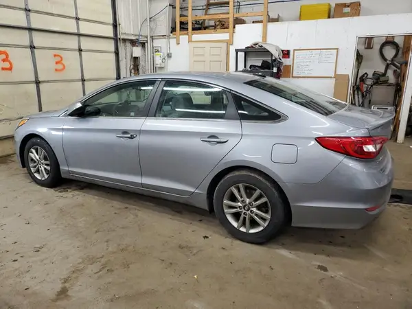 5NPE24AF7HH521578 2017 HYUNDAI SONATA - Image 2