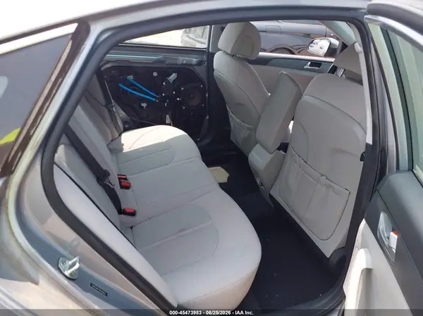 5NPE24AF7HH526859 2017 HYUNDAI SONATA - Image 8