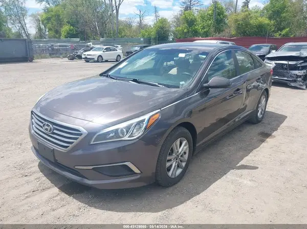 5NPE24AF7HH528899 2017 HYUNDAI SONATA - Image 2