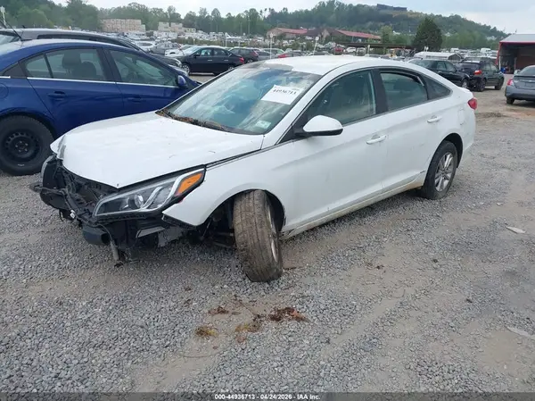 5NPE24AF7HH528918 2017 HYUNDAI SONATA - Image 2