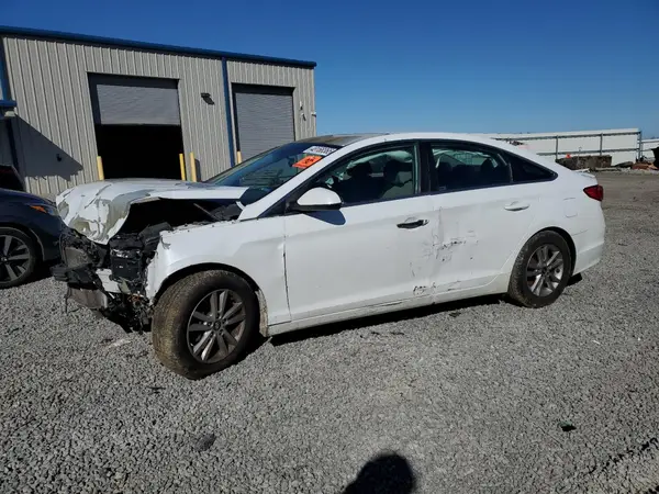 5NPE24AF7HH531110 2017 HYUNDAI SONATA - Image 1