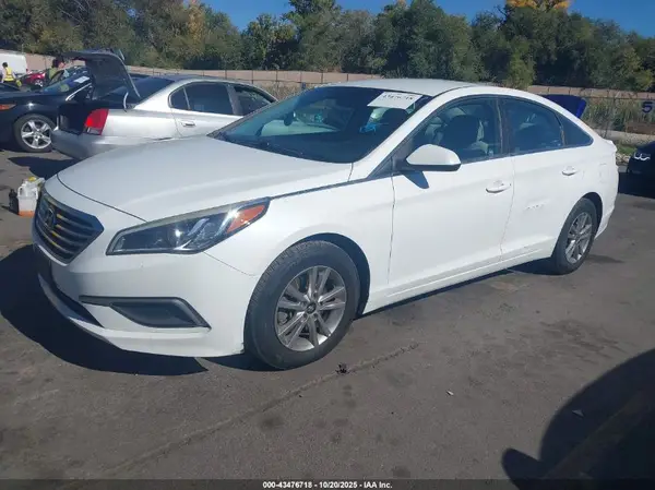 5NPE24AF7HH531415 2017 HYUNDAI SONATA - Image 2