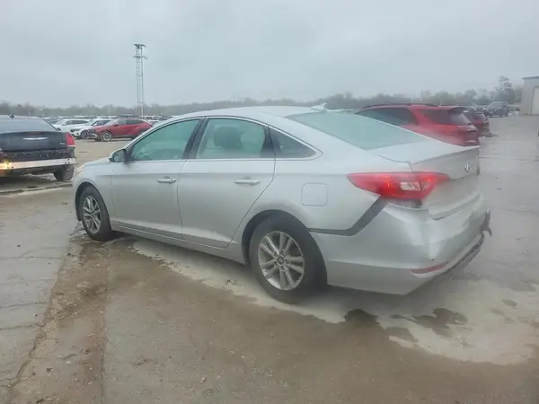 5NPE24AF7HH532354 2017 HYUNDAI SONATA - Image 2