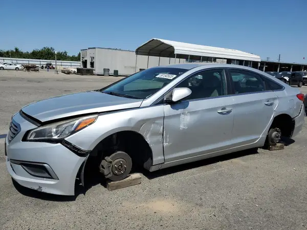 5NPE24AF7HH533228 2017 HYUNDAI SONATA - Image 1
