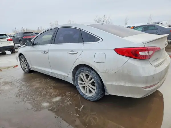 5NPE24AF7HH538994 2017 HYUNDAI SONATA - Image 2