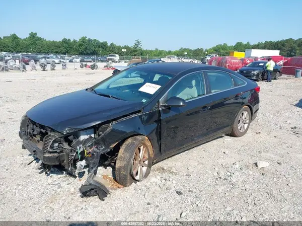 5NPE24AF7HH541927 2017 HYUNDAI SONATA - Image 2