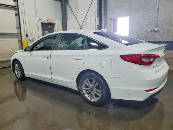 5NPE24AF7HH545248 2017 HYUNDAI SONATA - Image 2