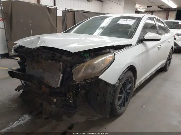 5NPE24AF7HH546349 2017 HYUNDAI SONATA - Image 2