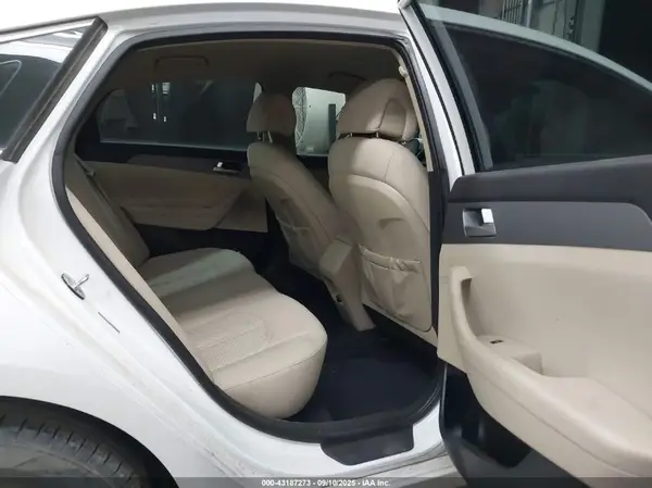5NPE24AF7HH546349 2017 HYUNDAI SONATA - Image 8