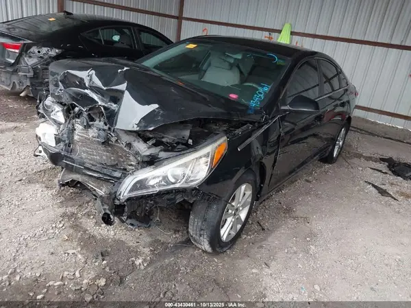 5NPE24AF7HH550241 2017 HYUNDAI SONATA - Image 2
