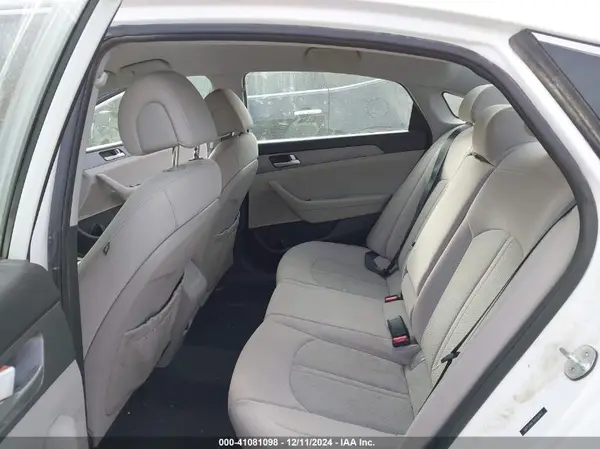 5NPE24AF7HH550417 2017 HYUNDAI SONATA - Image 8