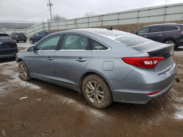 5NPE24AF7HH550692 2017 HYUNDAI SONATA - Image 2