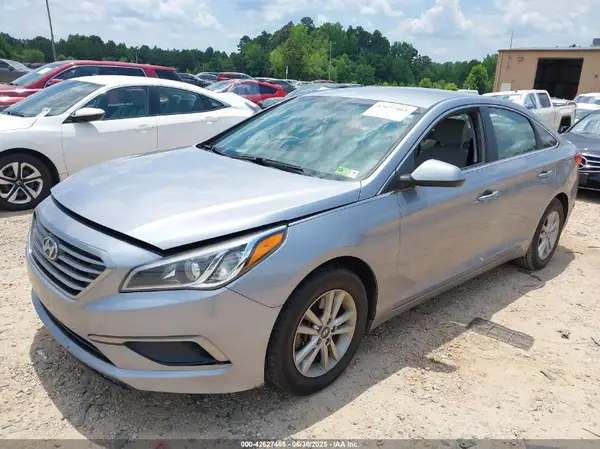 5NPE24AF7HH551728 2017 HYUNDAI SONATA - Image 2