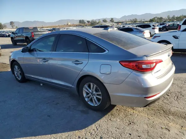 5NPE24AF7HH551955 2017 HYUNDAI SONATA - Image 2